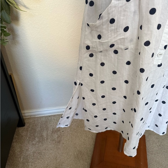 Polka Dot Button-Up Shirt ESSUE MEDIUM - Picture 10 of 16